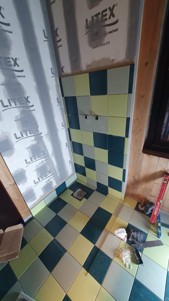 Hydroizolacja łazienki przed układaniem płytek